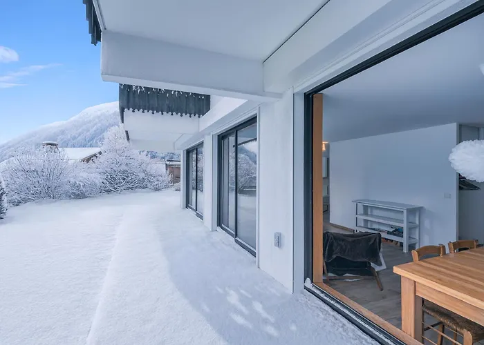 Garden View Montana - Happy Апартаменты Шамони