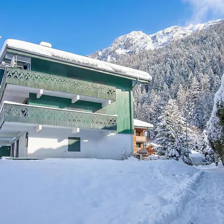 Montana Garden View Near To Grands Montets Lift, Sleeps 4 - Happy * Chamonix